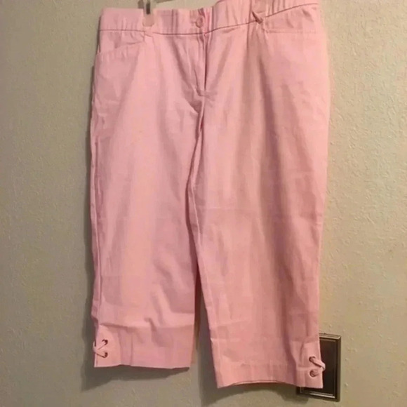 Counterparts Capris Ladies - Picture 2 of 8
